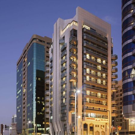 Hawthorn Extended Stay By Wyndham Abu Dhabi City Center Buitenkant foto