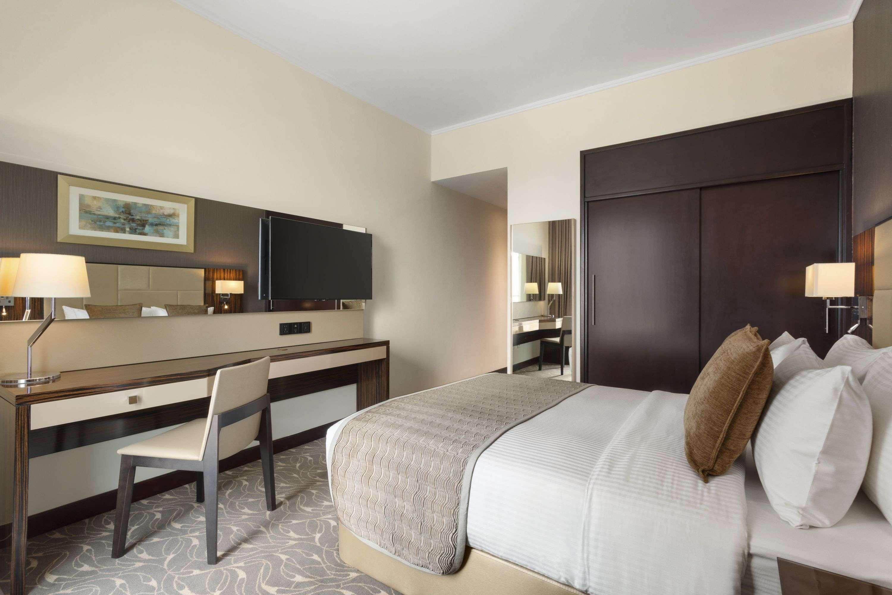 Hawthorn Extended Stay By Wyndham Abu Dhabi City Center Buitenkant foto