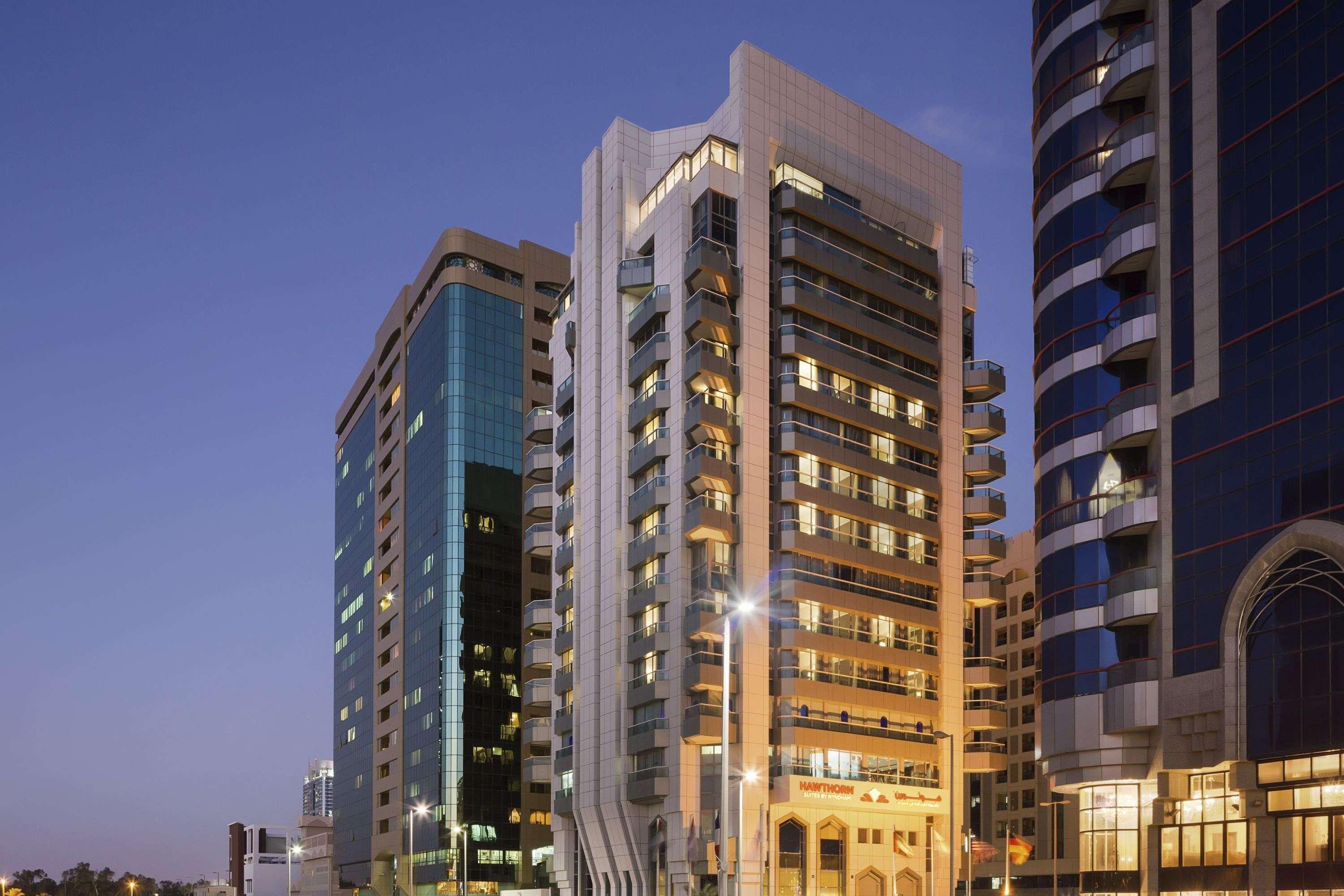 Hawthorn Extended Stay By Wyndham Abu Dhabi City Center Buitenkant foto