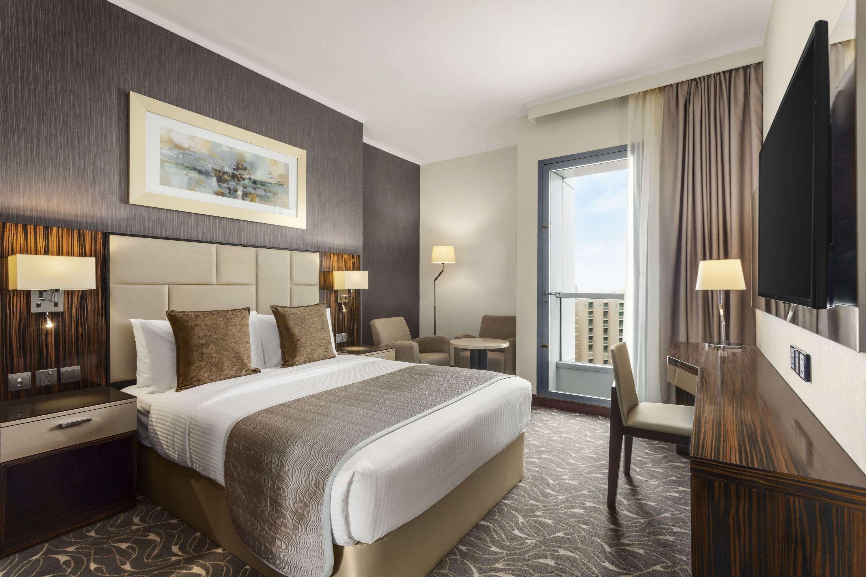 Hawthorn Extended Stay By Wyndham Abu Dhabi City Center Buitenkant foto