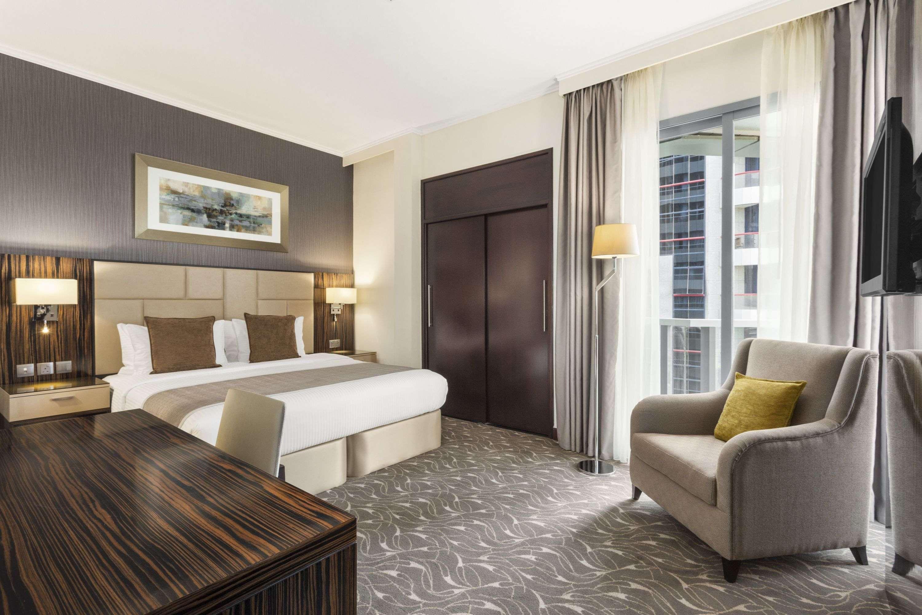 Hawthorn Extended Stay By Wyndham Abu Dhabi City Center Buitenkant foto