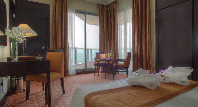 Hawthorn Extended Stay By Wyndham Abu Dhabi City Center Buitenkant foto