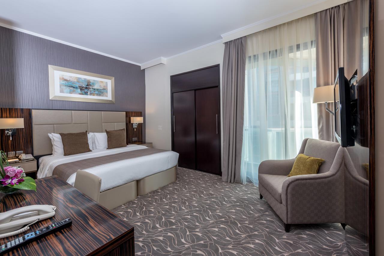 Hawthorn Extended Stay By Wyndham Abu Dhabi City Center Buitenkant foto