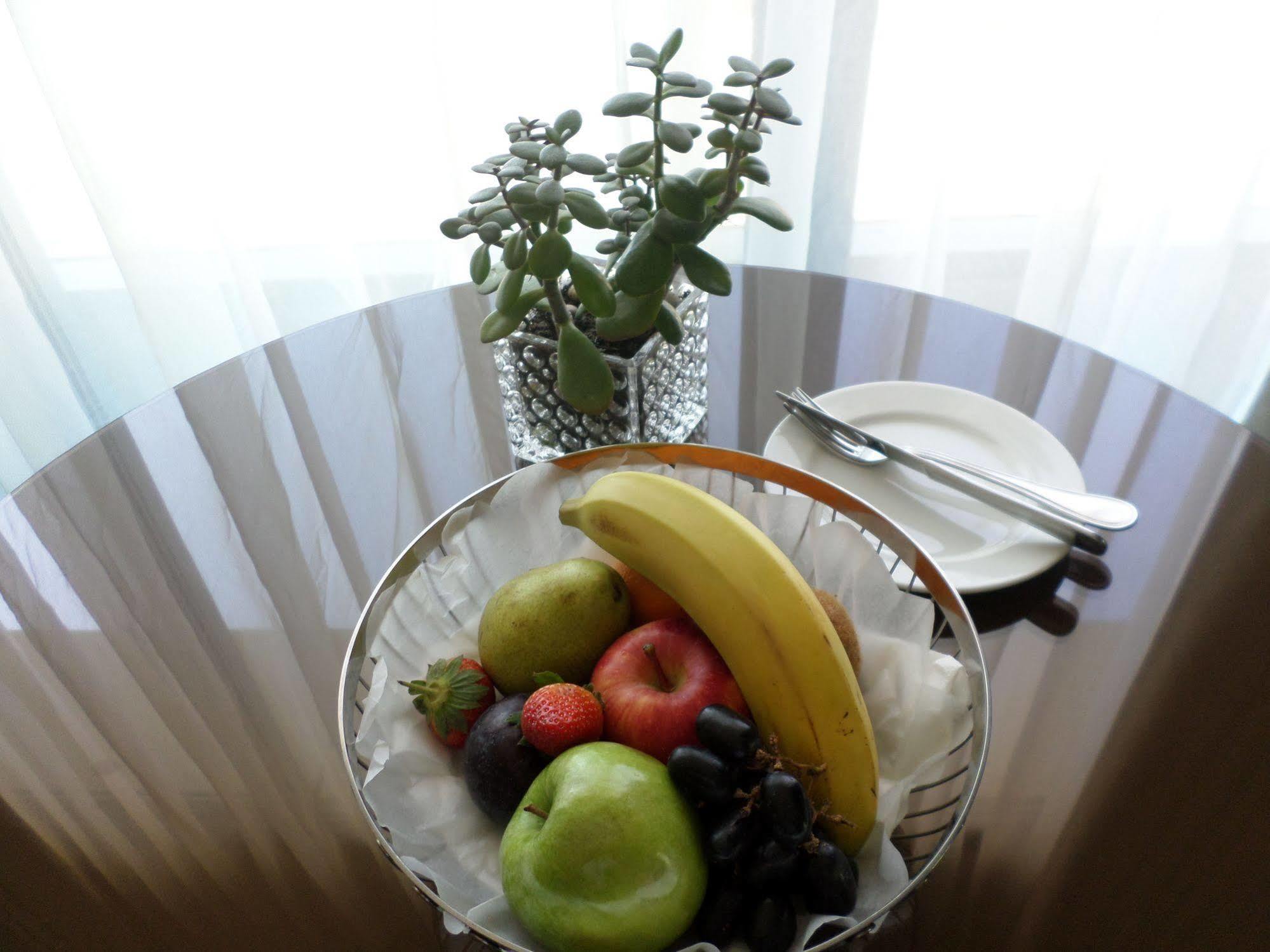 Hawthorn Extended Stay By Wyndham Abu Dhabi City Center Buitenkant foto